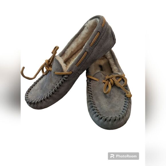 Ugg Dakota slippers size 13/1 in excellent condition - Picture 6 of 7